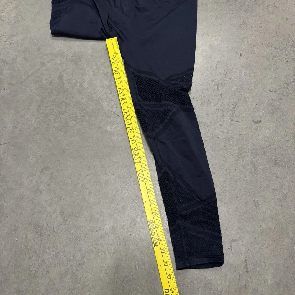 Fabletics Womens High Waist Seamless 7/8‎ Mesh Leggings Navy Blue Size Medium - Picture 3 of 4